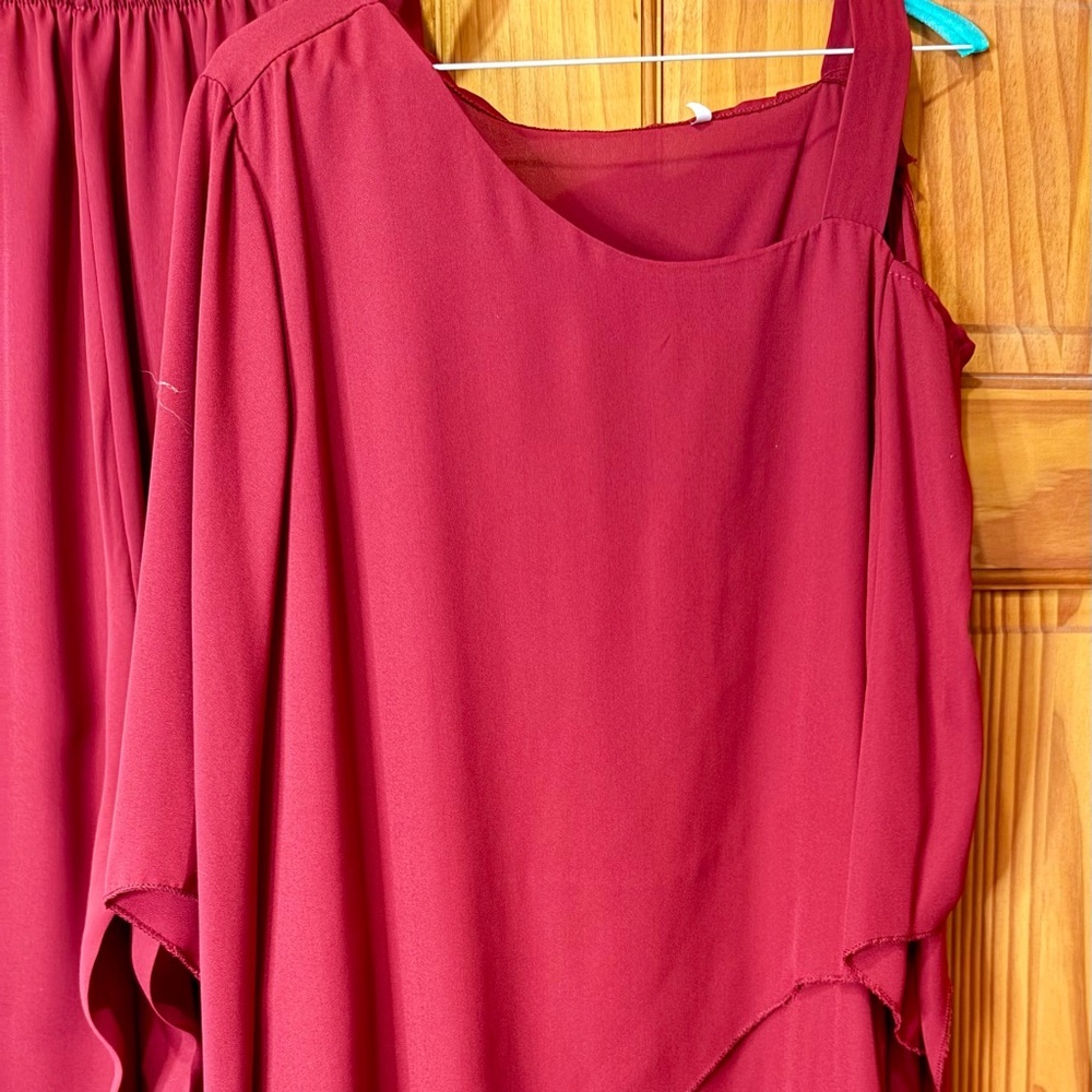 LILY HILL XL Burgundy Chiffon Off-Shoulder Top and Wide Leg Pants Worn Once - Picture 2 of 7
